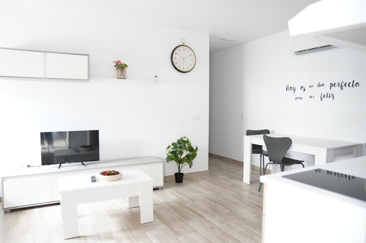 Apartamentos Turisticos San Miguel Arcangel, S.L. 산 로케 외부 사진