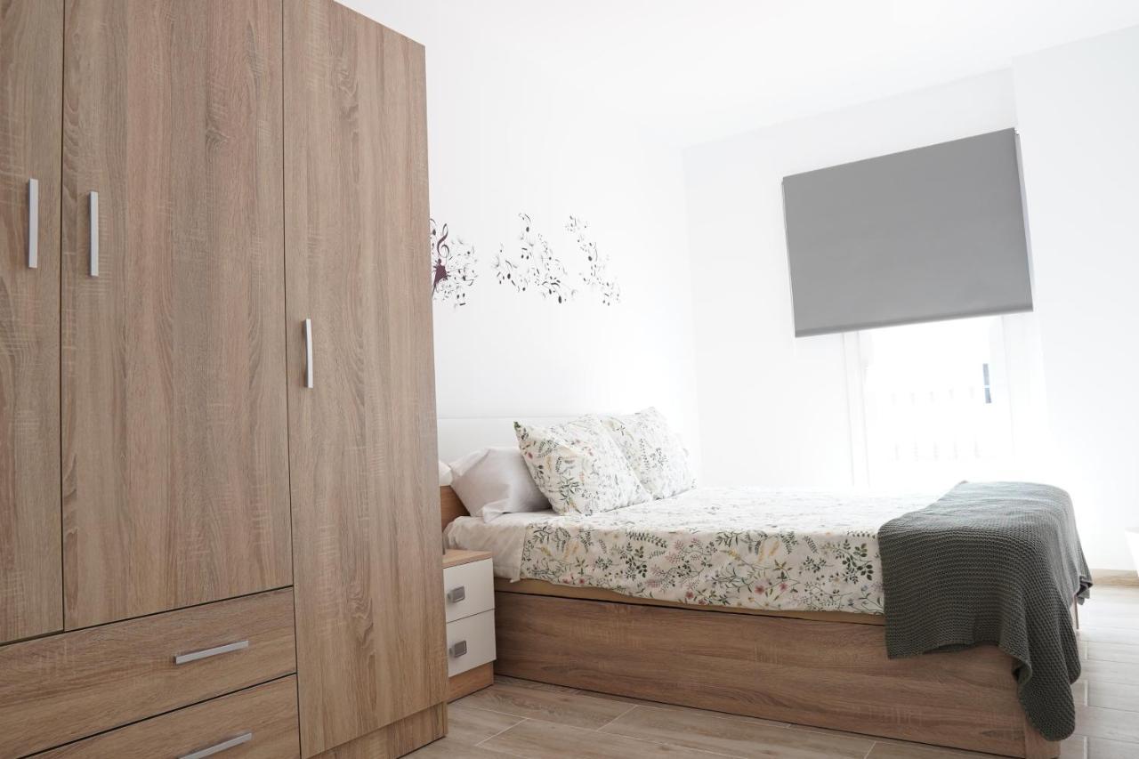 Apartamentos Turisticos San Miguel Arcangel, S.L. 산 로케 외부 사진